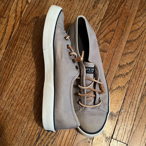 Sperry shoes - Picture 6 of 9